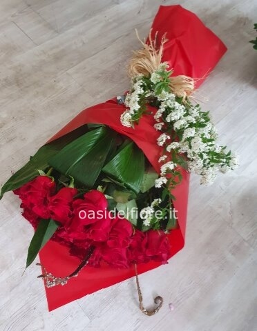 50 rose rosse esplorer da 80 cm di altezza