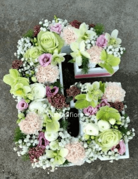 LETTERA INIZIALE FIORITA